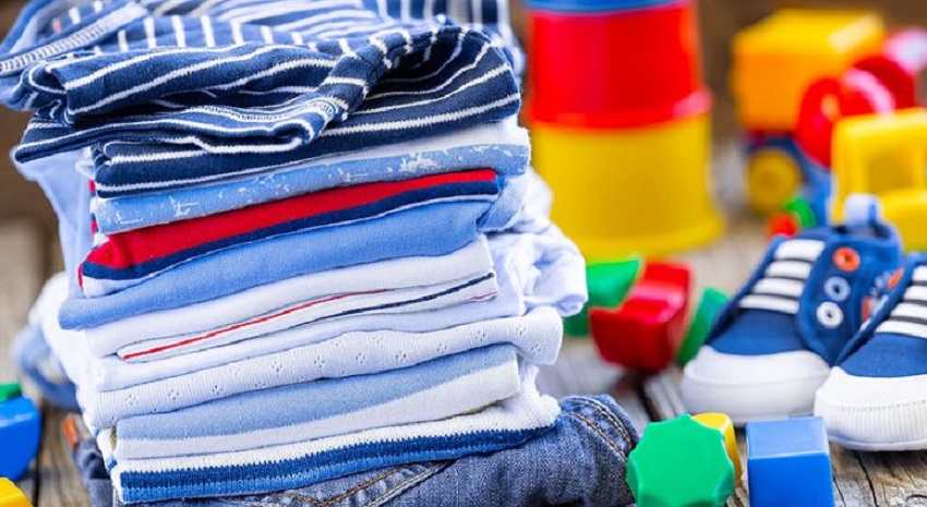 vestiti e accessori per bambini